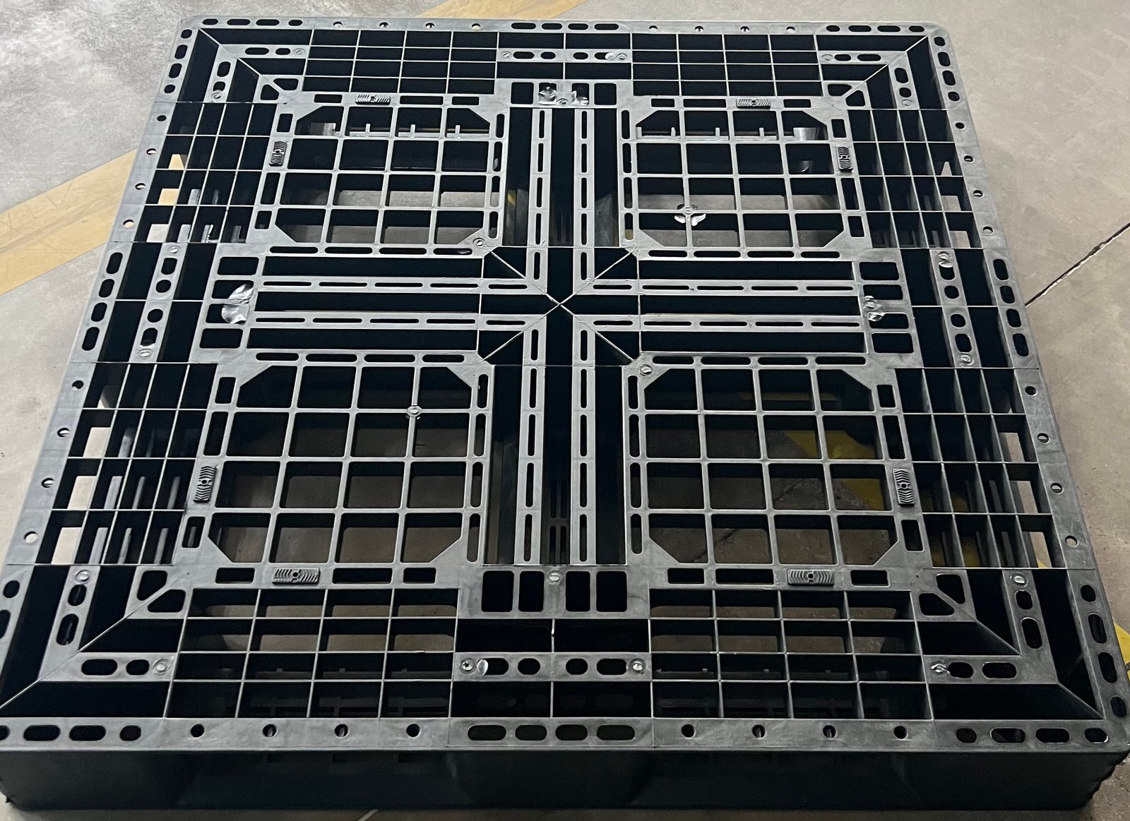 T-1型工业塑料托盘 (导电黑色) 1100x1100x150 mm